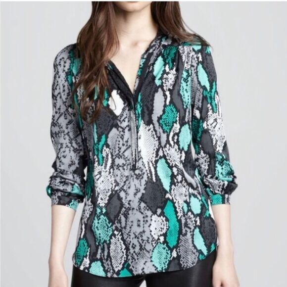 MILLY | Katalina Silk Snake Print Blouse Teal Gray Black Top Women’s Size 4 - Picture 13 of 13